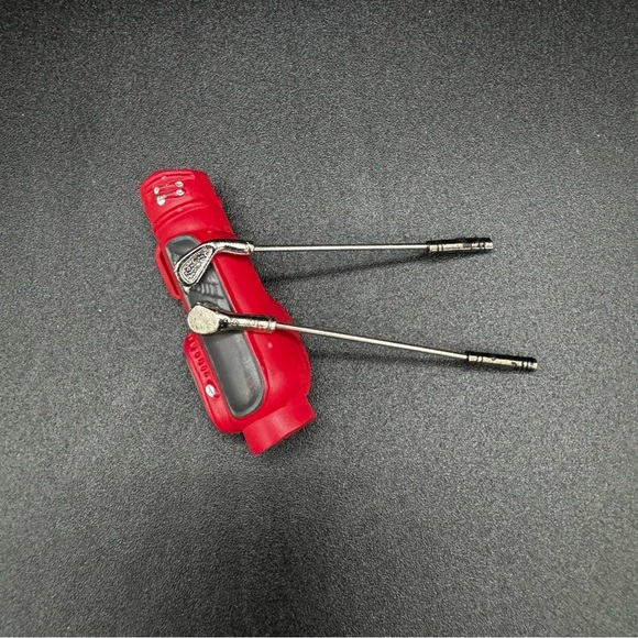 Red Miniature Golf Bag with Clubs - Picture 8 of 11